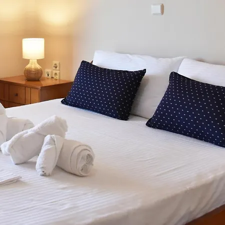 Ferienhaus Eliza 2 Bedroom Sunny House With Sea View