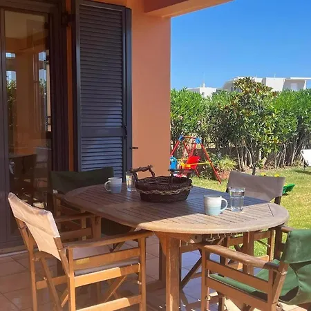 Casa de Férias Eliza 2 Bedroom Sunny House With Sea View